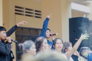 KhangG-B luôn cháy hết mình với âm nhạc dù ở bất cứ đâu