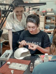 Shimy Nail liên tục năm top những thương hiệu dạy nghề nail uy tín nhất và tiệm nail làm đẹp nhất tại Nhơn Trạch, Đồng Nai