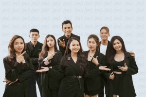 Đội ngũ nhân sự của thương hiệu nhiếp ảnh cưới San Bridal 