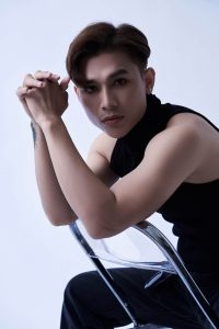 Hin Makeup Artist tên thật là Nguyễn Ngọc Hiền