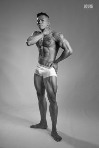 Vận động viên Bùi Phú Châu sở hữu gương mặt điển trai cùng body săn chắc