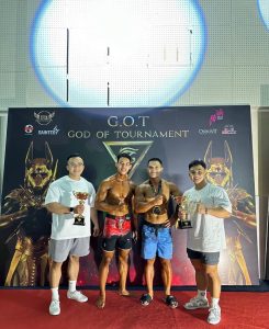 Phan Cao Đàn xuất sắc nhận được hàng loạt danh hiệu danh giá