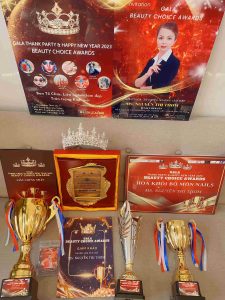 Xuất sắc mang về hàng loạt giải thưởng danh giá