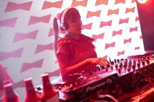 Kenhnguoinoitieng_Jani_Bi_Anh6