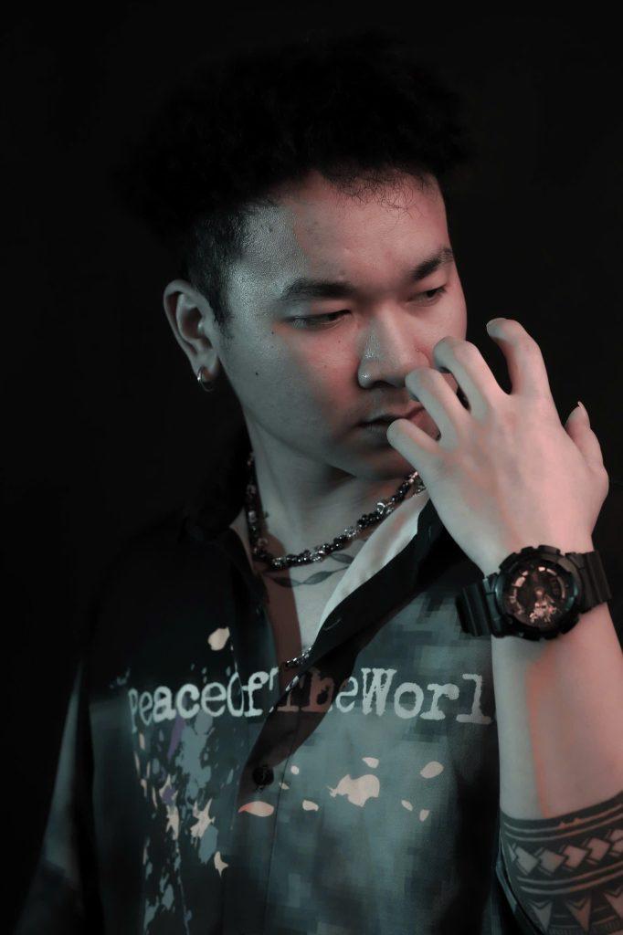 DJ N.V.A bén duyên với nghề từ tình yêu âm nhạc thuần khiết thuở nhỏ