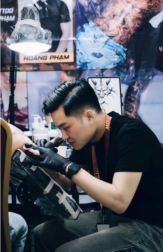 Hoàng Phạm Art - một Tattoo Artist trẻ và tài năng