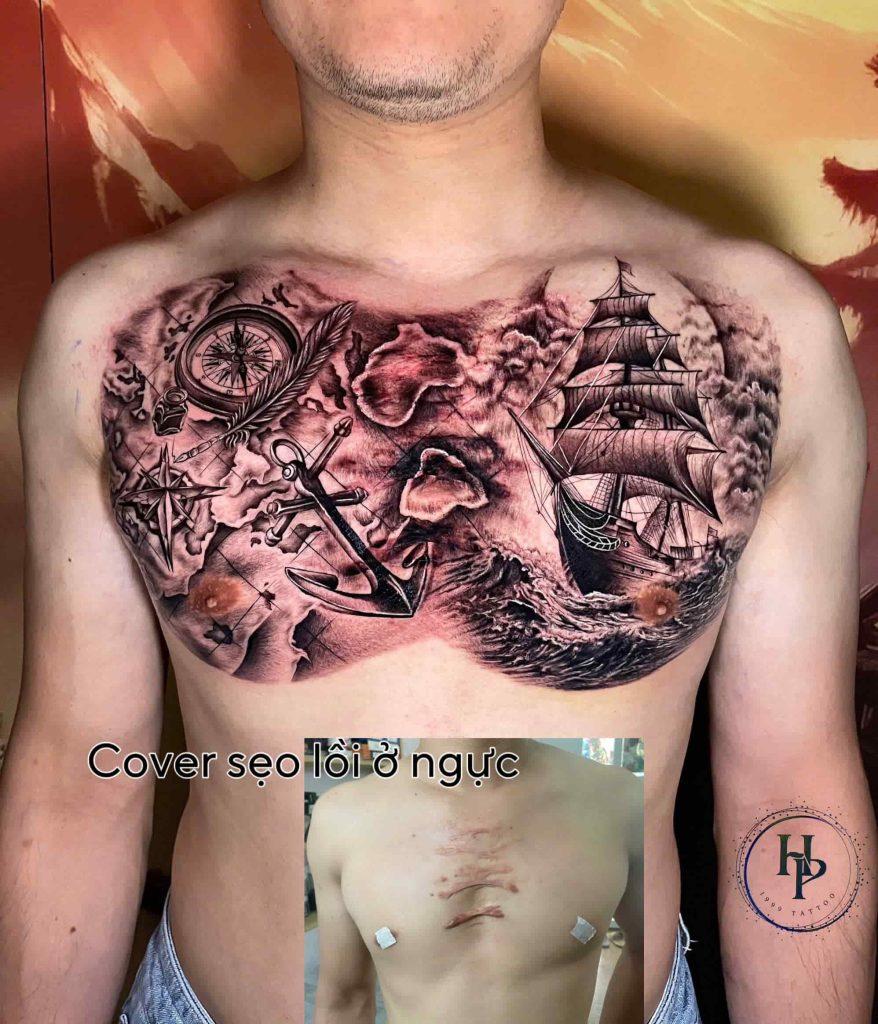 Hoàng Phạm Art thực hiện một tác phẩm xăm hình cover sẹo lồi ở ngực cho khách hàng
