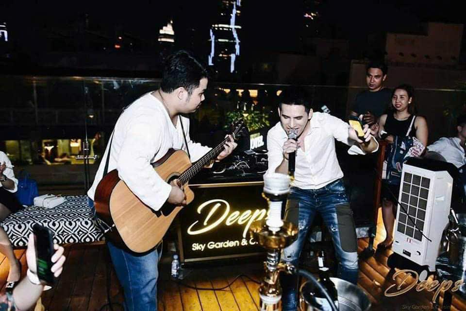 Với Guitarist Lê Trí, được sống với đam mê là niềm hạnh phúc lớn