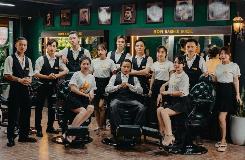 Bắt đầu từ một chiếc lược, HK Ron đã tạo nên một đế chế barber tại Hà Tĩnh