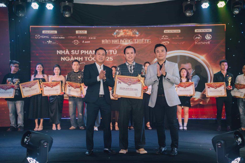 Hành trình 13 năm của HK Ron