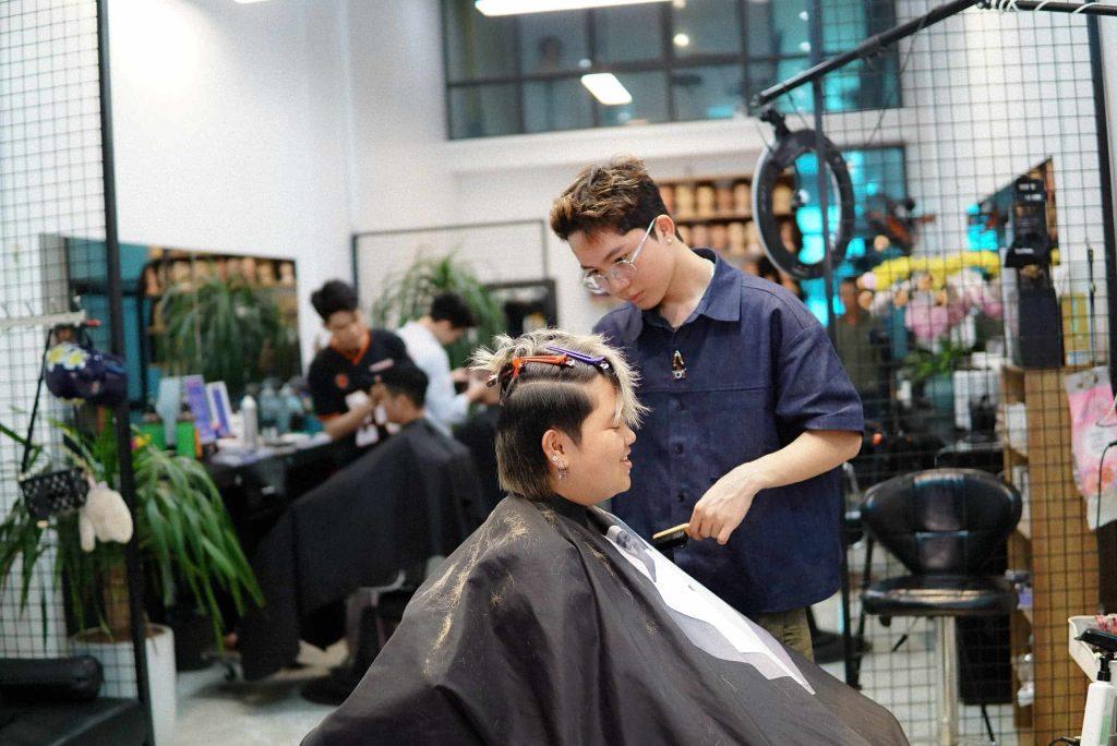 Nguyên Hair Studio luôn đặt sự chỉn chu và hài lòng của khách hàng làm kim chỉ nam trong mọi hoạt động