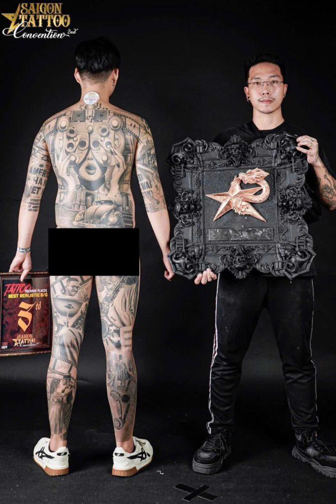 Tattoo Artist Đức Việt Hoàng