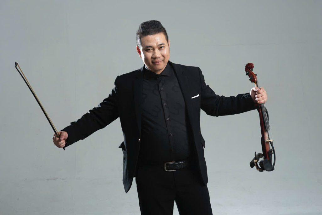Violinist Phạm Ngọc Tùng