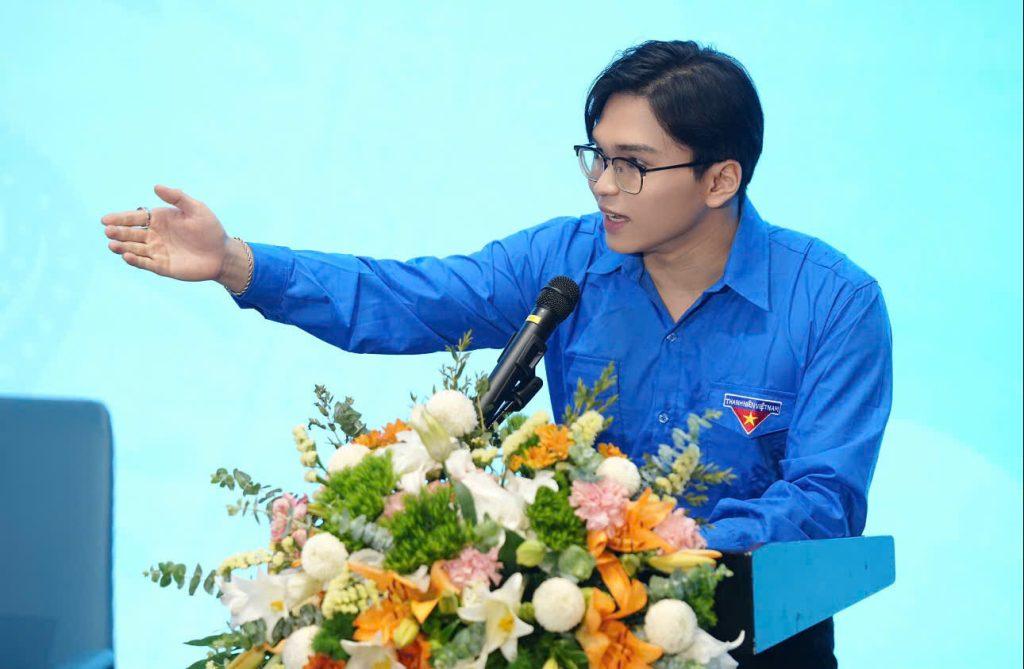 Từ kinh nghiệm thực chiến đến bản lĩnh sân khấu lớn mở lối MC Thành Công đồng hành cùng các nghệ sĩ Việt