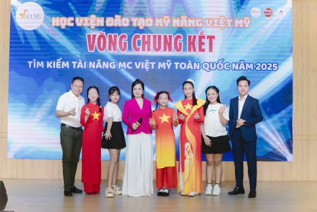 Sự tự tin là chìa khóa vàng tiến xa trên con đường sự nghiệp, kinh nghiệm từ chuyên gia Thanh Hà