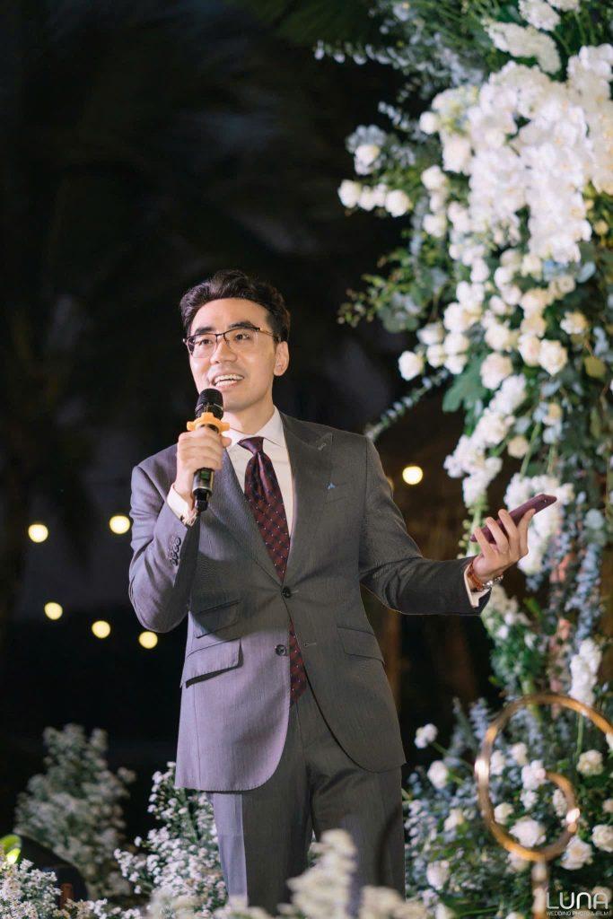 MC Tuấn Giang, người giữ nhịp cảm xúc cho những lễ cưới mang tinh thần giao thoa văn hóa