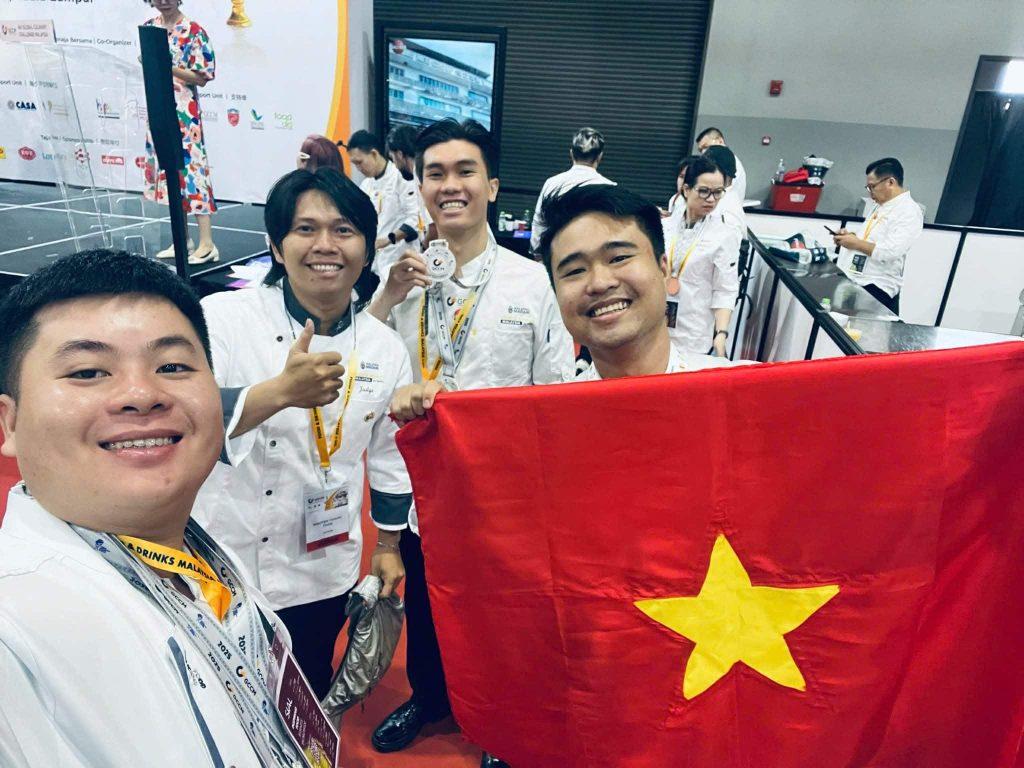 Lần đầu thi đấu quốc tế là cột mốc mở ra góc nhìn mới về nghề bếp của Chef Mr Like