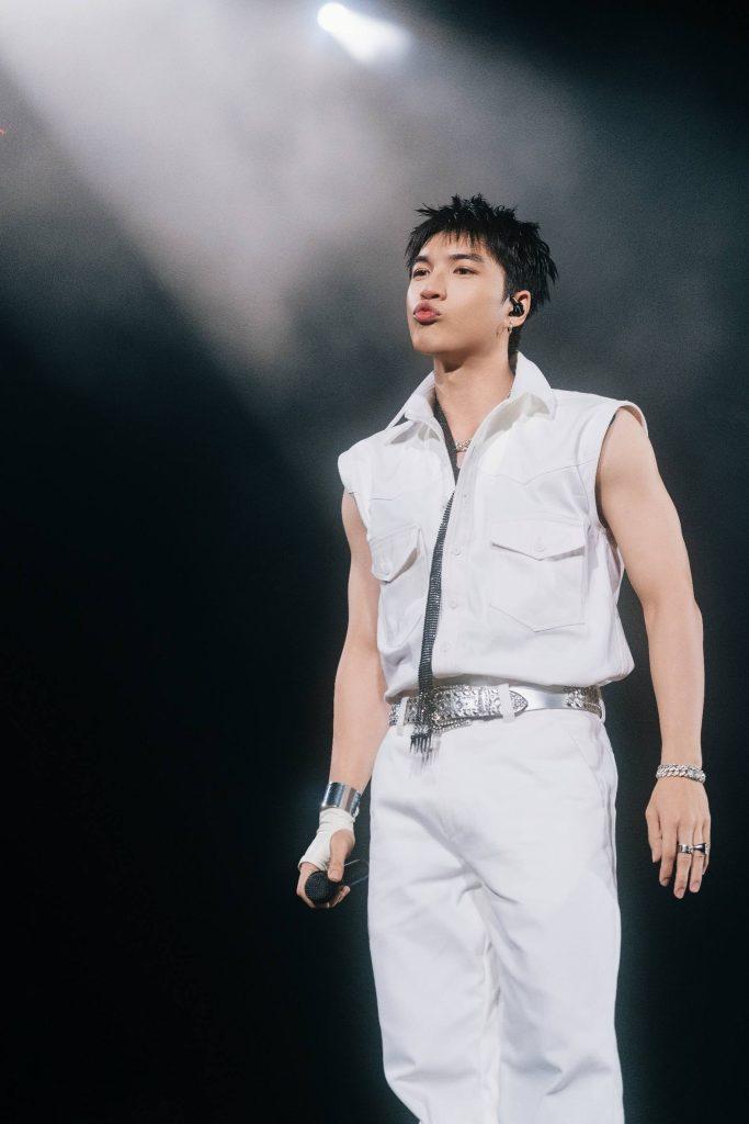 HIEUTHUHAI và cú lật ngược chuẩn mực của một rapper thế hệ mới