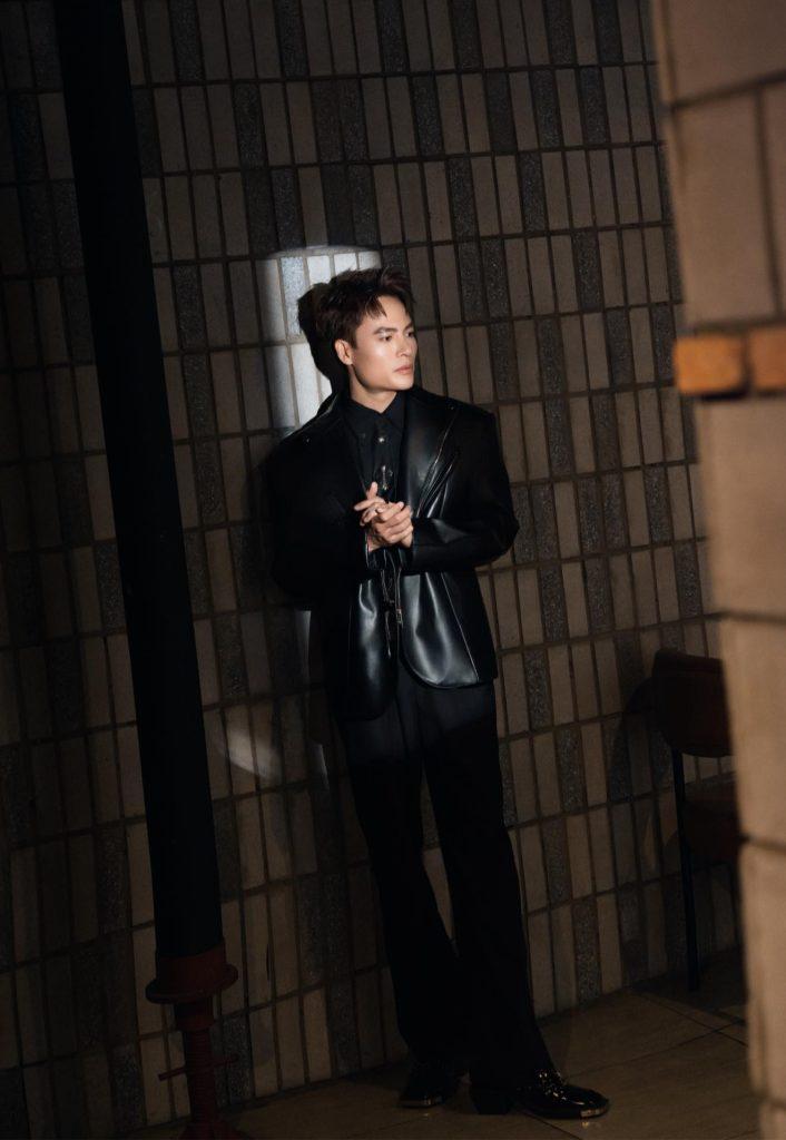 Võ Tấn Phát lần đầu đảm nhận vai chính màn ảnh rộng