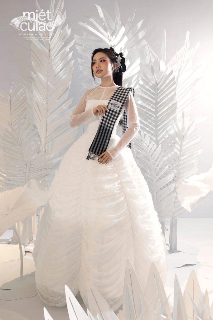 Phương Mỹ Chi nhìn lại hành trình tuổi trẻ