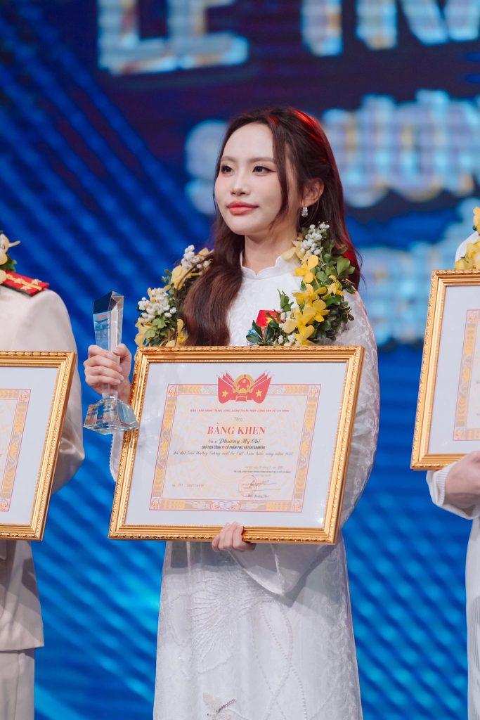 Phương Mỹ Chi nhìn lại hành trình tuổi trẻ
