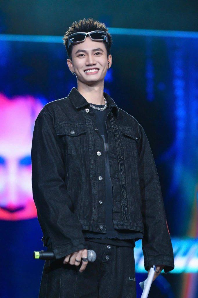 Diễn viên Đoàn Thế Vinh