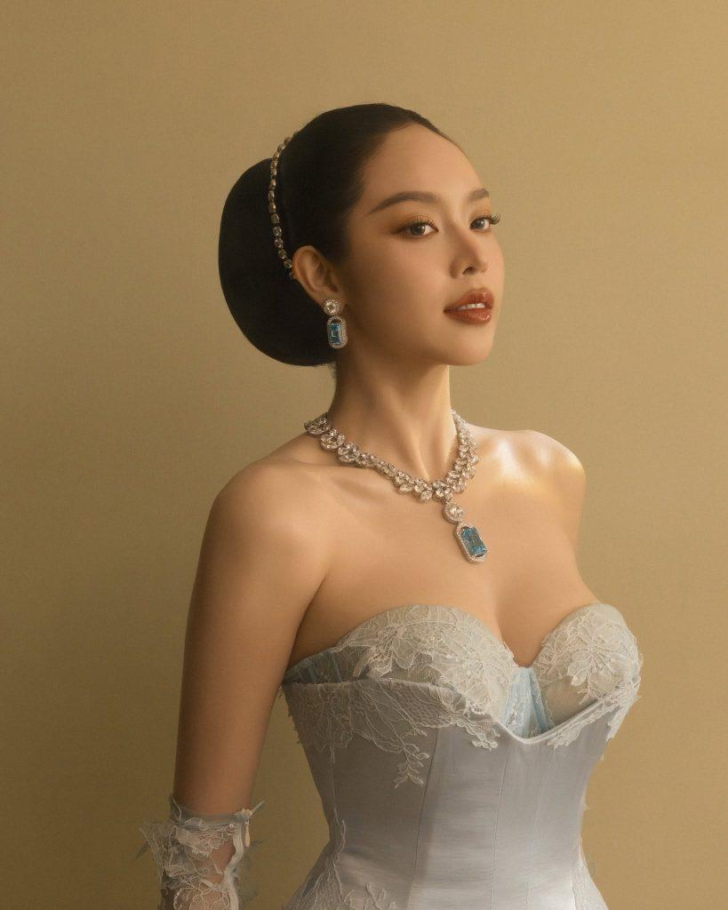 Thanh Thủy gây chú ý với hình thể săn chắc, phong thái chuẩn hoa hậu quốc tế