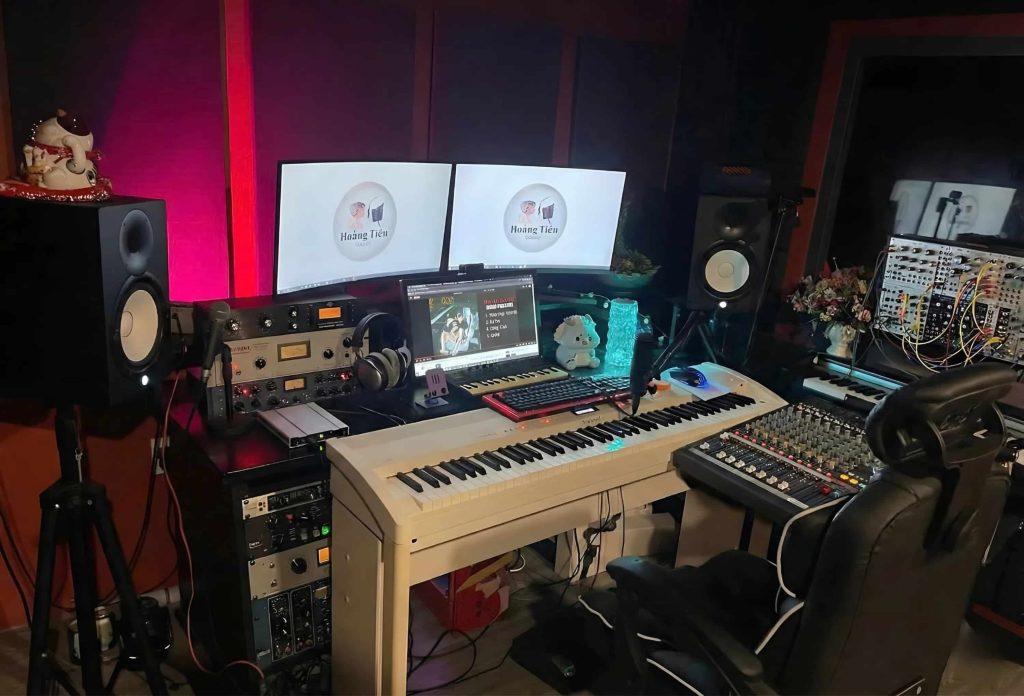 Không ngừng cập nhật xu hướng mới, Hoàng Tiến Studio ứng dụng AI như một công cụ hỗ trợ để nâng cao hiệu quả sản xuất âm nhạc