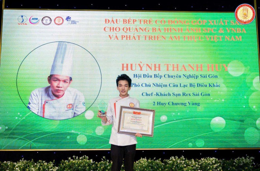 Nghệ nhân nghề bếp Thanh Huy mong muốn tạo nên những giá trị khác biệt cho nghề bếp Việt