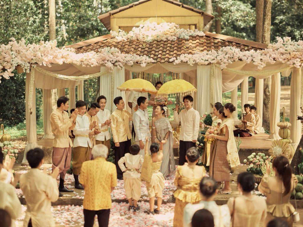 Đám cưới cổ tích của Phương Mỹ Chi trong MV mới có gì đặc biệt?