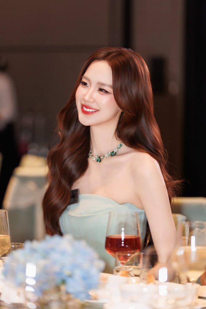 Bảo Ngọc ghi điểm tại Miss World 2026, được kỳ vọng tiến sâu