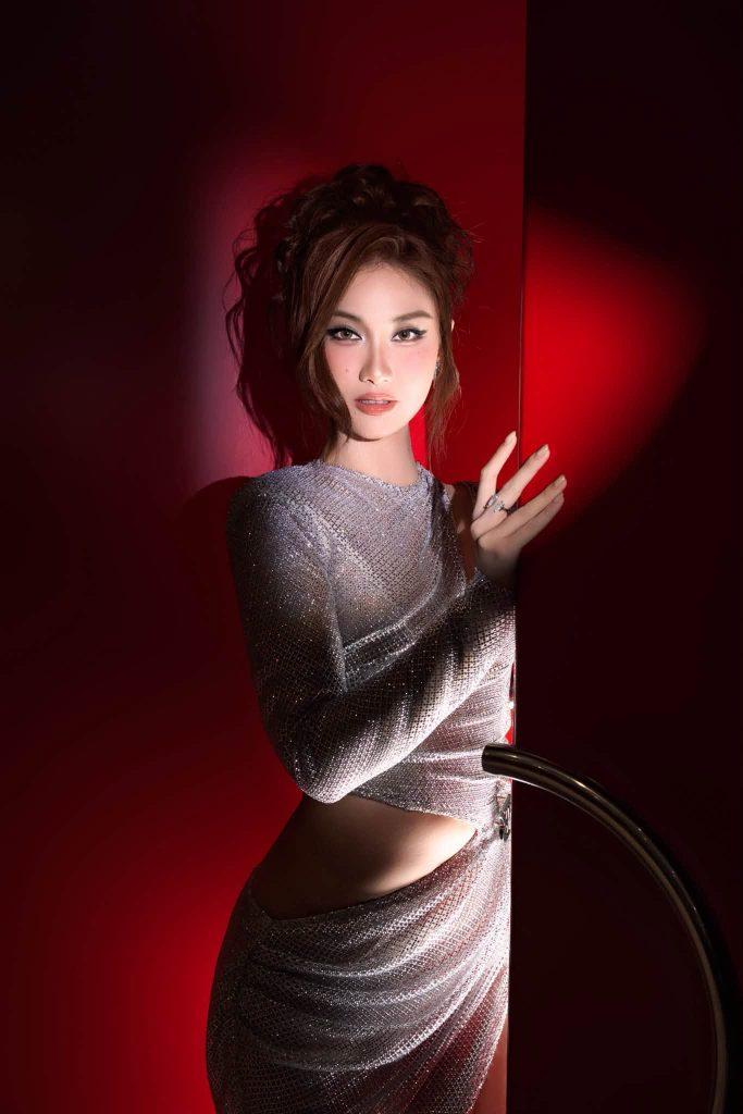 Miss Cosmo Vietnam 2025 Phương Linh xuất ngoại