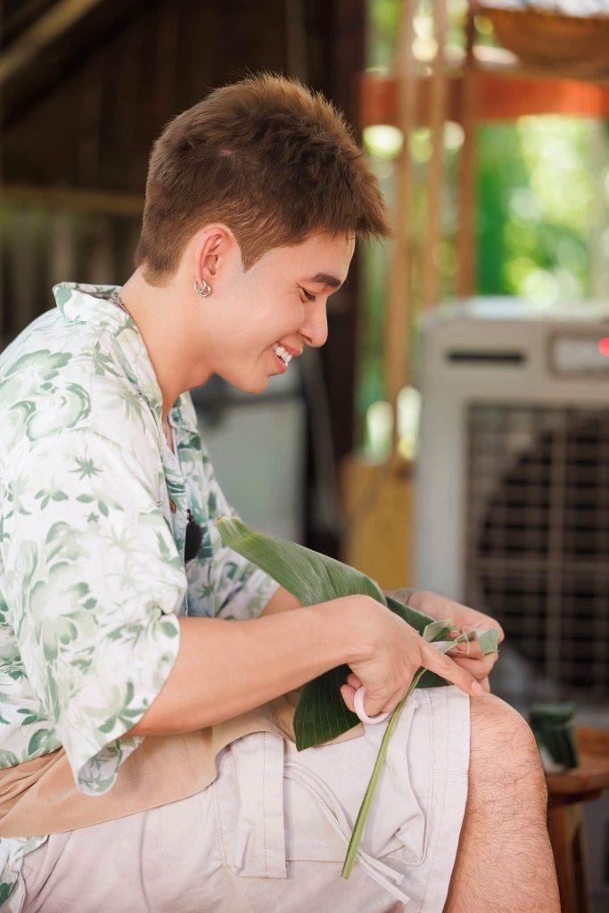 Jun Phạm vào bếp, trải nghiệm cuộc sống bình dị tại Huế